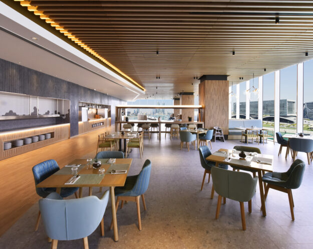 Hilton garden inn bahrain_restaurant