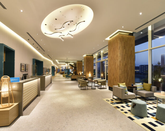 Hilton garden inn bahrain_lobby